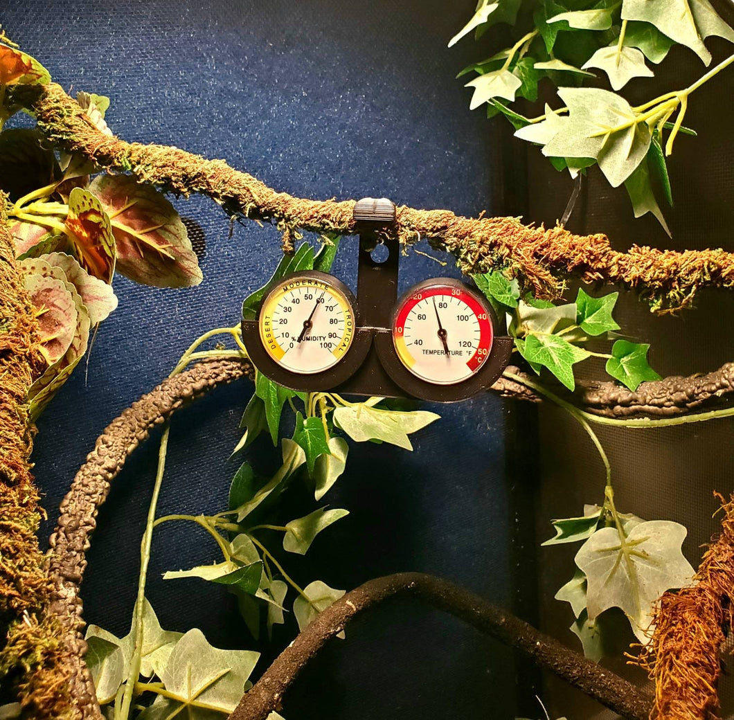 Imagitarium Thermometer Humidity Gage Combo Holder- perfect for chameleons!